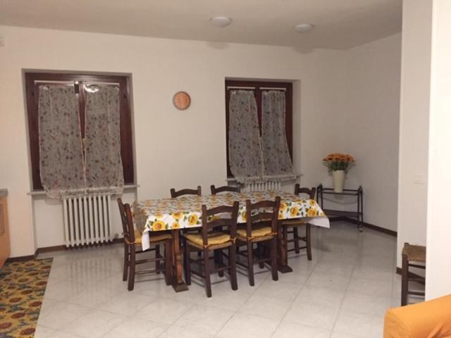 Foresto Case Vacanza Volta Mantovana Exterior foto